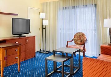 Courtyard By Marriott Hotel Newark Exterior foto